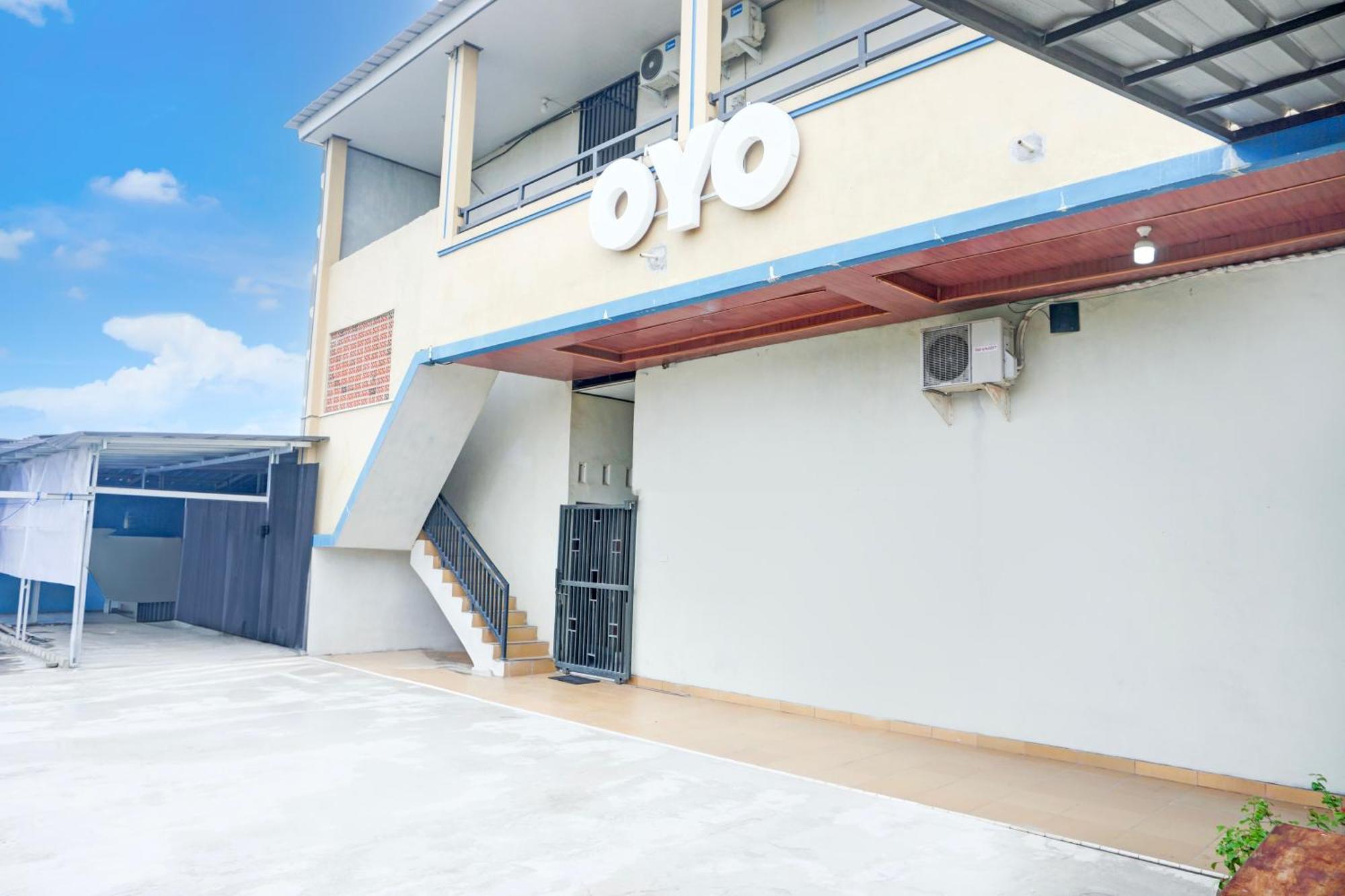 Hotel O Sukarame Near Universitas Islam Negeri Raden Intan Lampun Formerly Hotel Wisma Tri Handayani Bandar Lampung Exteriör bild