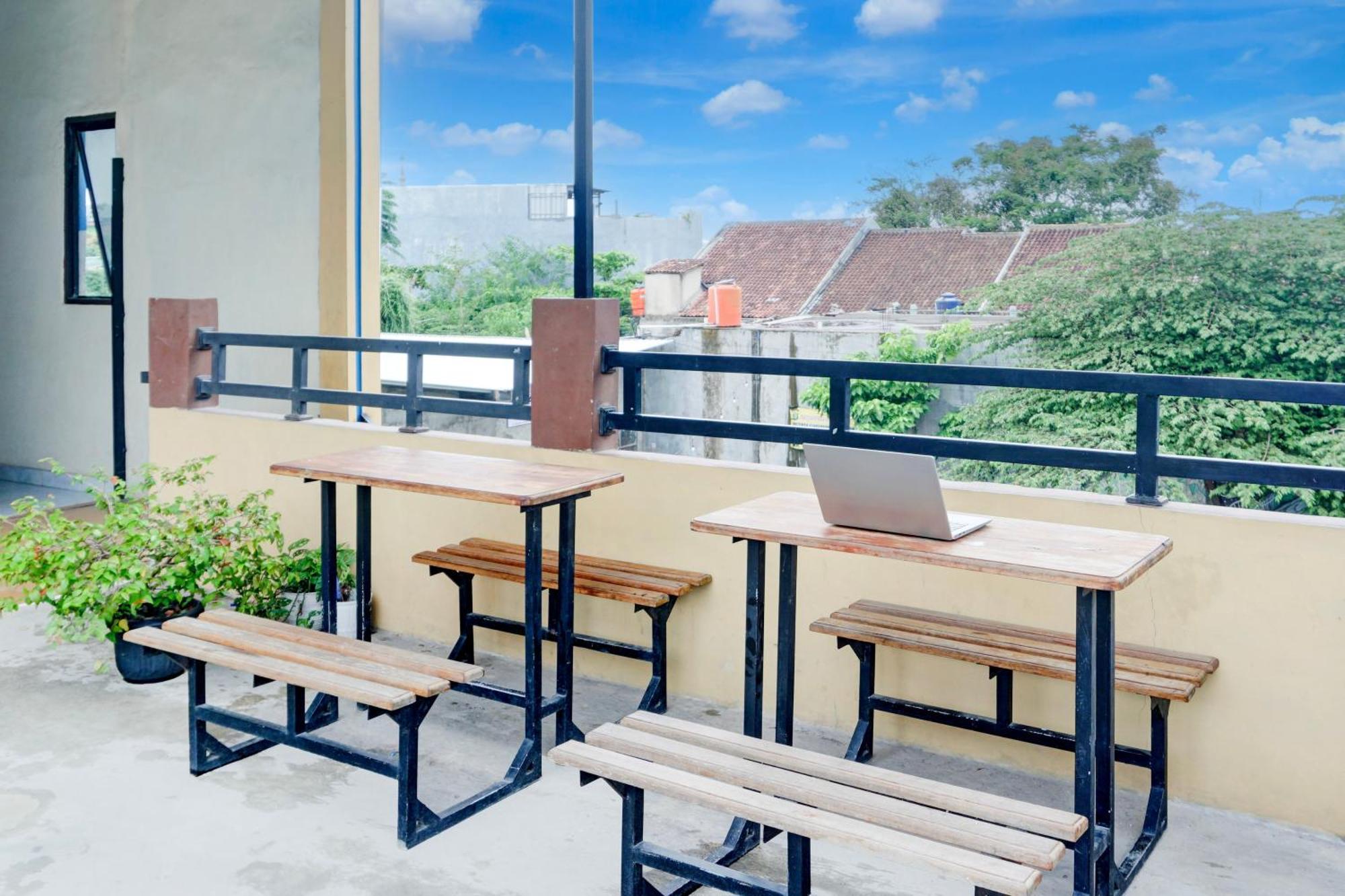 Hotel O Sukarame Near Universitas Islam Negeri Raden Intan Lampun Formerly Hotel Wisma Tri Handayani Bandar Lampung Exteriör bild